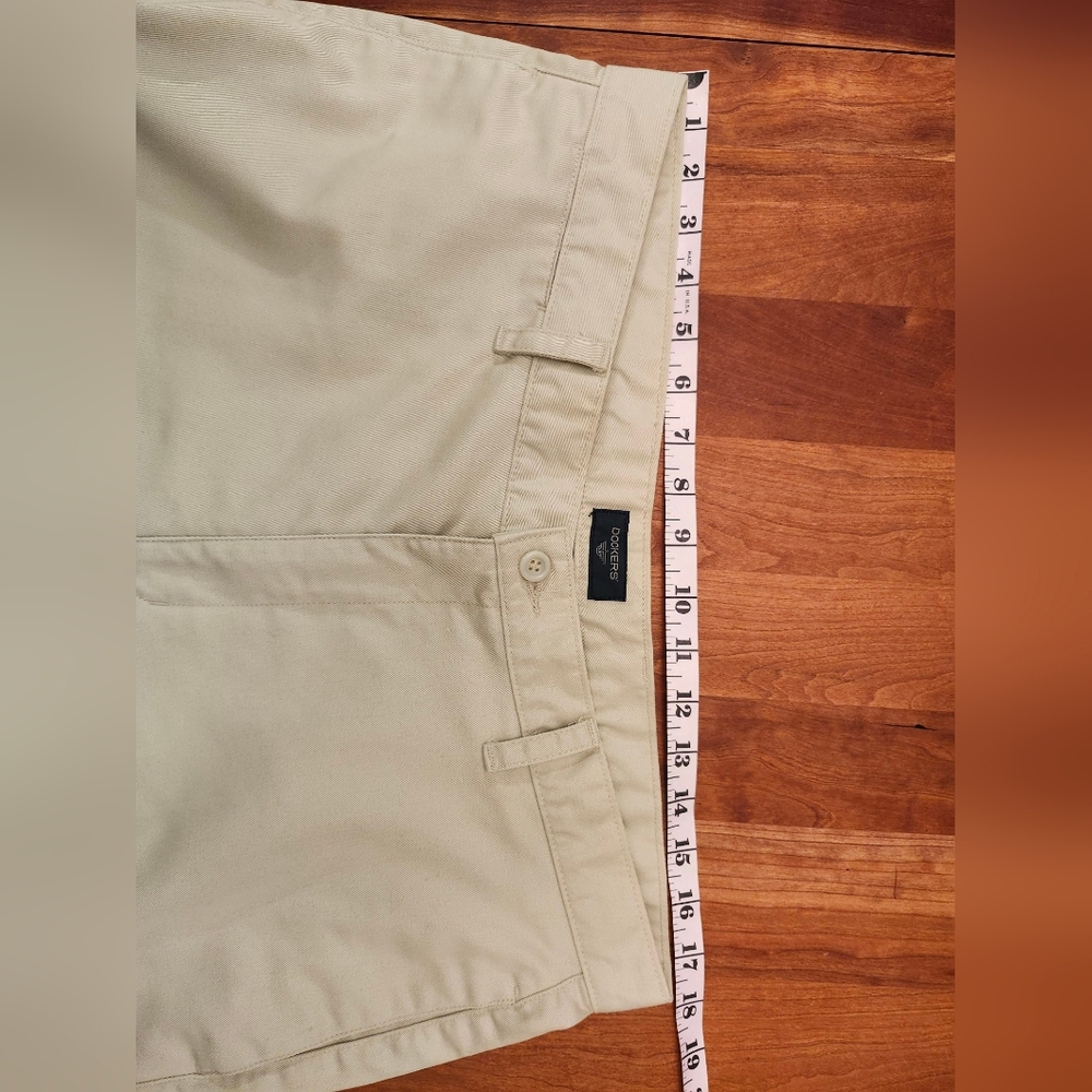 Men's Dockers dress pants - Picture 8 of 11